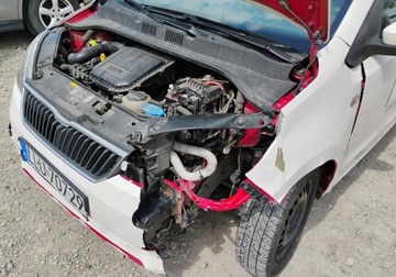 Skoda Citigo Hatchback 5d 1.0 75KM 2015 Skoda Citigo 2015r, Salonowa, 1.0 LPG. Uszkodzony lewy i prawy bok. Jezdzi, zdjęcie 22