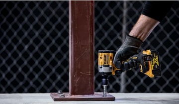 КОМПАКТНЫЙ УДАРНЫЙ КЛЮЧ DEWALT 406NM 1/2