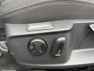 Volkswagen Passat B8 Variant Facelifting 1.5 TSI EVO 150KM 2022 Volkswagen Passat 1.5 TSI / 150 KM Business DSG FV, zdjęcie 21