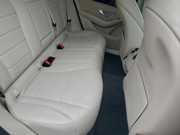 Mercedes GLC C253 2019 Mercedes-Benz GLC 2019 r., 2,0L 300 4 MATIC 2.0 Benzyna 241KM, zdjęcie 10