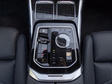 BMW Seria 7 G70 Sedan 3.0 40d 299KM 2025 BMW Seria 7 740d xDrive Sport Sedan 3.0 (299KM) 2025, zdjęcie 10