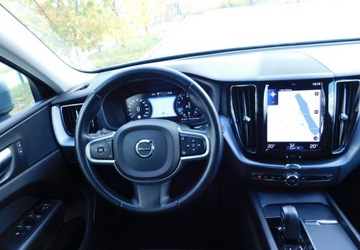 Volvo XC60 II Crossover T5 250KM 2020 Volvo XC 60 z Gwarancja Bezwypadkowy Model 2021r 2.0 Benzyna 250KM, zdjęcie 31
