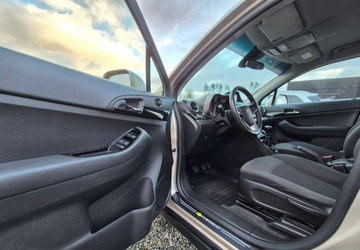 Chevrolet Orlando 1.8 141KM 2011 Chevrolet Orlando 1,8 141 KM 7 Miejsc Navi PDC Kamera Po Duzym Serwisie, zdjęcie 8