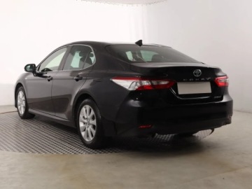 Toyota Camry IX Sedan 2.5 Hybrid Dynamic Force 218KM 2020 Toyota Camry 2.5 Hybrid, Salon Polska, Serwis ASO, zdjęcie 3