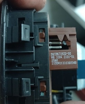 ВЫКЛЮЧАТЕЛЬ РУЧНИКА CITROEN C5 III X7 96617671ZD00 / 96617671ZD