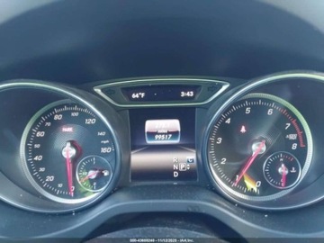 Mercedes CLA C117 2018 Mercedes-Benz CLA MERCEDES-BENZ CLA 250 2.0 Benzyna 208KM, zdjęcie 10