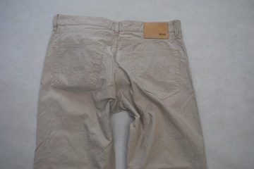 V Eleganckie Spodnie jeans Hugo Boss 34/30 Texas z USA