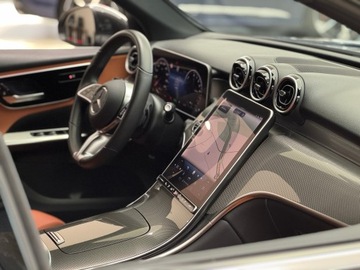 Mercedes GLC C254/X254 Coupe Plug-In 2.0 300de 333KM 2024 Mercedes-Benz GLC 300 4-Matic Avantgarde / 1właści, zdjęcie 34