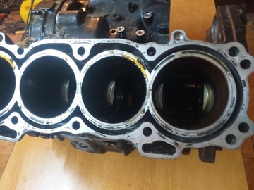 КАРТЕР БЛОК ДВИГАТЕЛЯ HONDA CBR 1100XX SC35E