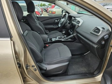 Renault Kadjar Crossover 1.2 Energy TCe 130KM 2016 Renault Kadjar 1,2 benzyna 130KM salon polska, zdjęcie 8