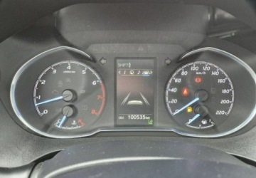 Toyota Yaris III Hatchback 5d Facelifting 2017 1.5 Dual VVT-iE 111KM 2017 Toyota Yaris Super stanTylko 99.000km 1.5 Benzyna 112KM, zdjęcie 26