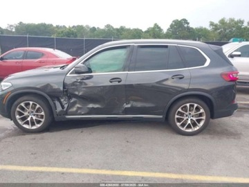 BMW X5 G05 2021 BMW X5 Xdrive 40i 3.0 Benzyna 335KM, zdjęcie 4