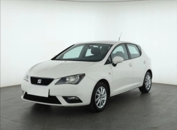 Seat Ibiza IV Hatchback 5d Facelifting 1.2 TSI 105KM 2015 Seat Ibiza 1.2 TSI, Salon Polska, Serwis ASO, zdjęcie 1