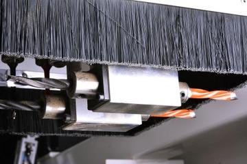 Сверлильный центр с ЧПУ AHC 4012