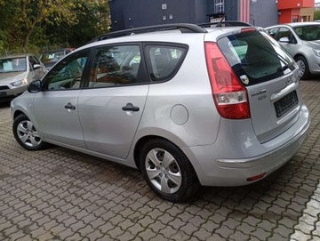 Hyundai i30 I CW Facelifting 1.4 DOHC 109KM 2010 Hyundai i30 1.4i 16v PROSTA benzyna KLIMATYZACJA stan IDEALNY BEZ rdzy 1.4, zdjęcie 19