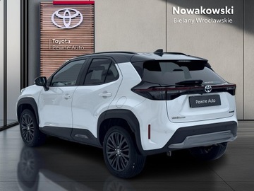 Toyota Yaris IV Hatchback 1.5 Hybrid Dynamic Force 116KM 2023 Toyota Yaris Cross Hybrid 1.5 Adventure Hybrid 1.5, zdjęcie 3