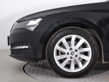 Skoda Superb III Kombi Facelifting 1.5 TSI 150KM 2024 Skoda Superb 1.5 TSI, Salon Polska, Serwis ASO, zdjęcie 14