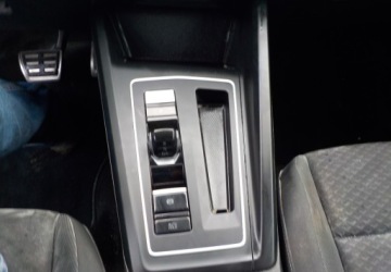 Volkswagen Golf VIII Hatchback 1.0 eTSI mHEV 110KM 2023 Volkswagen Golf Okazja Hybryda 110KM, zdjęcie 32