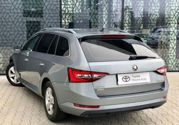 Skoda Superb III Kombi 2.0 TDI 150KM 2018 Skoda Superb Superb 2.0TDI 150KM Style DSG7 Salon PL FV23 Apple Car P, zdjęcie 9