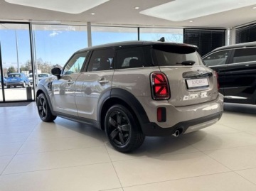 Mini Countryman F60 Crossover Facelifting 1.5  136KM 2023 MINI Countryman Cooper Classic Panorama CarPlayAndroid ACC Kamera cofa, zdjęcie 1