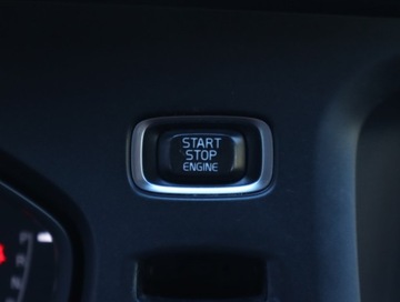 Volvo V40 II Hatchback 2.0 D3 150KM 2015 Volvo V40 Cross Country 2.0 D3, Salon Polska, zdjęcie 15