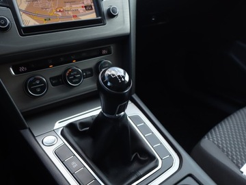 Volkswagen Passat B8 Variant 2.0 TDI BlueMotion SCR 150KM 2017 VW Passat 2.0 TDI, Salon Polska, Navi, Klima, zdjęcie 12