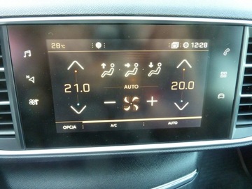 Peugeot 308 II Hatchback Facelifting 1.5 BlueHDI 130KM 2019 Peugeot 308 STYLE*1.5 Hdi 131, zdjęcie 20