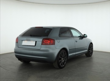 Audi A3 8P Hatchback 3d 1.9 TDI 105KM 2008 Audi A3 1.9 TDI, Klima, Klimatronic, Parktronic, zdjęcie 4