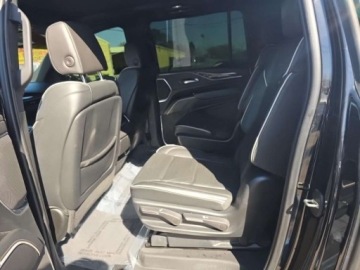 Cadillac Escalade III 2023 Cadillac Escalade ESV Premium Luxury 2023 6.2 Benzyna 420KM, zdjęcie 12