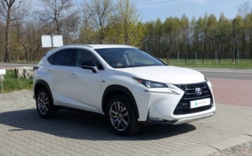 Lexus NX I SUV 300h 197KM 2014 Lexus NX 300h 197KM Hybryda 4x4 Automat Skora Grzane fotele Navi Biala per, zdjęcie 2