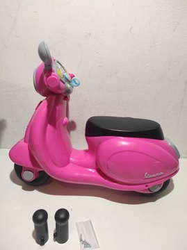 Самокат детский Chicco Vespa Prim Pink