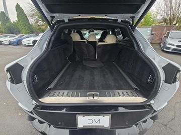 Aston Martin DBX 2021 Aston Martin DBX Base 2021 4.0l 4.0 Benzyna 542KM, zdjęcie 3