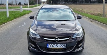Opel Astra J Sedan 1.4 Turbo ECOTEC 140KM 2013 Opel Astra Lift 1.4 Turbo 140KM BiXenony Ledy NawiPL PółSkóra Grzana Kiera, zdjęcie 27