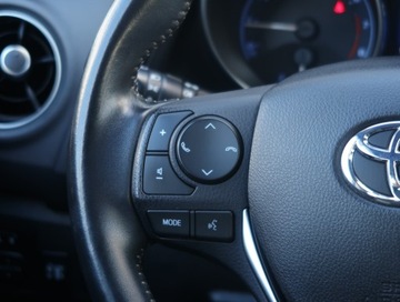 Toyota Auris II Touring Sports Facelifting 1.6 Valvematic 132KM 2015 Toyota Auris 1.6 Valvematic, Salon Polska, zdjęcie 16