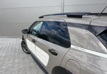 Citroen C4 Cactus Crossover 1.2 PureTech 110KM 2017 Citroen C4 Cactus Bezwypadek C4 Cactus 1.2 Benzyna 110KM, zdjęcie 11
