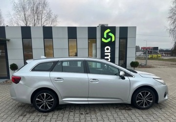 Toyota Avensis III Sedan Facelifting 2015 2.0 D-4D 143KM 2018 Toyota Avensis 2.0D4D 143KM 2018r. Premium Salon Polska F-Vat 23 2.0 143KM, zdjęcie 3