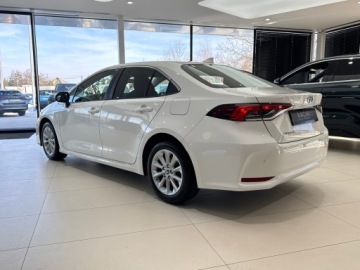Toyota Corolla XII Sedan 1.5 VVT-i 125KM 2022 Toyota Corolla Comfort / Kamera cofania / CarPlay/, zdjęcie 1
