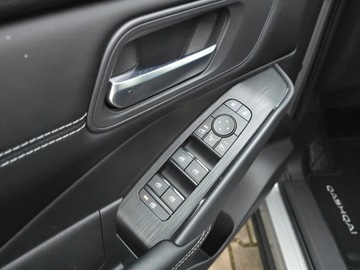 Nissan Qashqai 2022 Nissan Qashqai 1.3 DIG-T mHEV 158KM Tekna Xtronic, zdjęcie 17