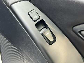 Hyundai ix35 SUV Facelifting 1.6 GDI 135KM 2015 Hyundai ix35 1.6benzyna FIFA WORLD CUP EDITION, zdjęcie 9