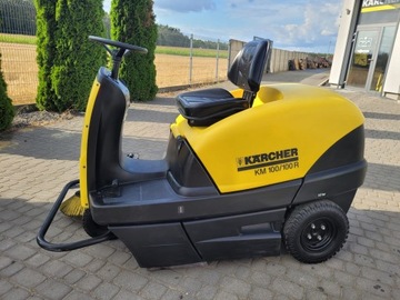 ZAMIATARKA KARCHER KM 100/100 spalinowa / 26 tys