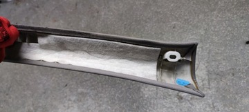 MERCEDES W221 КРЫШКА СТОЙКИ ЛЕВАЯ A2216908525