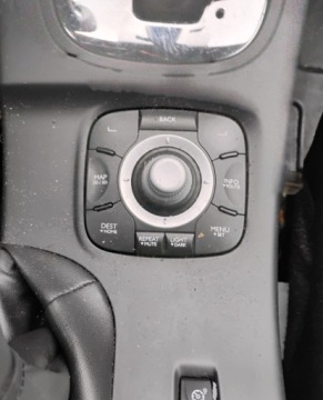 Renault Megane IV 2016 Renault Megane 2016r, 1.2 Benzyna. AUTOMAT. Lekko uszkodzony przod. Jezdzi., zdjęcie 15