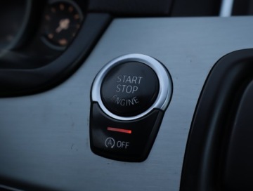 BMW Seria 5 F10-F11 Limuzyna Facelifting 525d 218KM 2014 BMW 5 525d xDrive, Salon Polska, Serwis ASO, zdjęcie 17