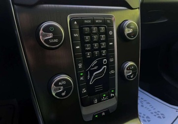 Volvo V40 II Cross Country D3 150KM 2014 Volvo V40 D3 BEZWYPADKOWY gwarancja zarejestrowany 150 KM 2.0, zdjęcie 27