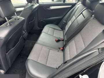 Mercedes Klasa C W204 Kombi T204 1.8 180 CGI BlueEFFICIENCY 156KM 2010 Mercedes Klasa C 180 T BlueEFFICIENCY 7G-TRONIC Avantgarde 156KM 2010r, zdjęcie 27