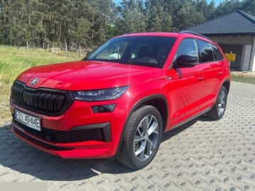 Skoda Kodiaq I SUV Facelifting 2.0 TDI SCR 200KM 2022 Skoda Kodiaq 2.0 TDI 4x4 Sportline DSG 200KM 2022r Przestronny i nowoczesny, zdjęcie 2
