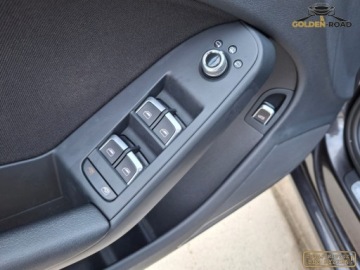 Audi A4 B8 Limousine Facelifting 1.8 TFSI 170KM 2015 Audi a4 1,8 TFSI 170KM automat xenon navi sedan oplacony 1.8 Benzyna 170KM, zdjęcie 13