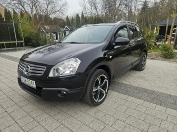 Nissan Qashqai I Crossover 2.0 140KM 2010 Nissan Qashqai+2 Qashqai+2 2.0 141 Km 4x4, 7