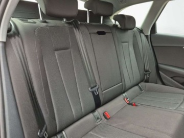 Audi A4 B9 Allroad Quattro Facelifting 2.0 40 TDI 204KM 2022 Audi A4 Avant Matrixaudi sound system QUATTRO Navi ACC Ambiente Kamera 360, zdjęcie 33