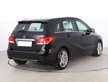 Mercedes Klasa B W246 Sports Tourer 250 BlueEFFICIENCY 211KM 2015 Mercedes B B 250 4MATIC, 4X4, Automat, Skóra, zdjęcie 4